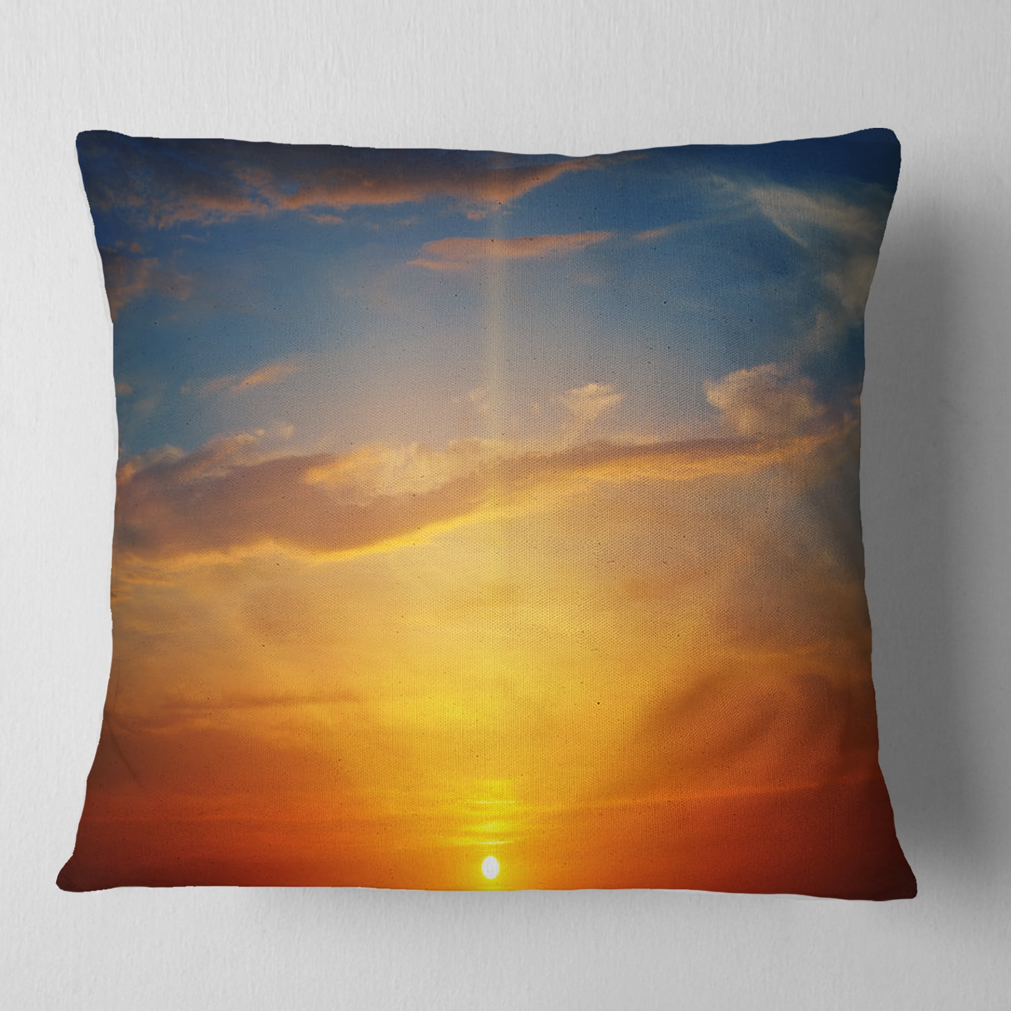 Designart Sunlight in Sky above Horizon - Oversized Beach Throw Pillow - 16x16
