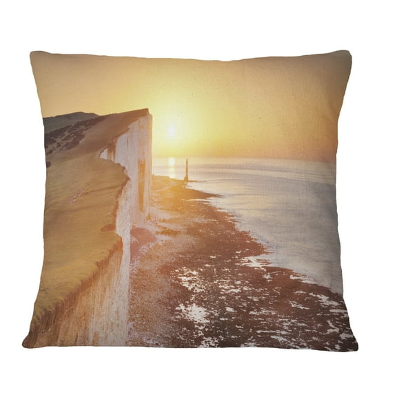 Designart Sunrise over South Coast of England - Modern Seashore Throw Pillow - 18x18