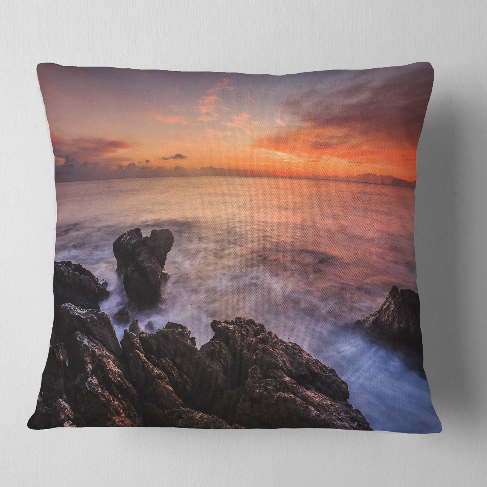 Designart Sunrise over the Coast of Sicily - Beach Photo Throw Pillow - 16x16