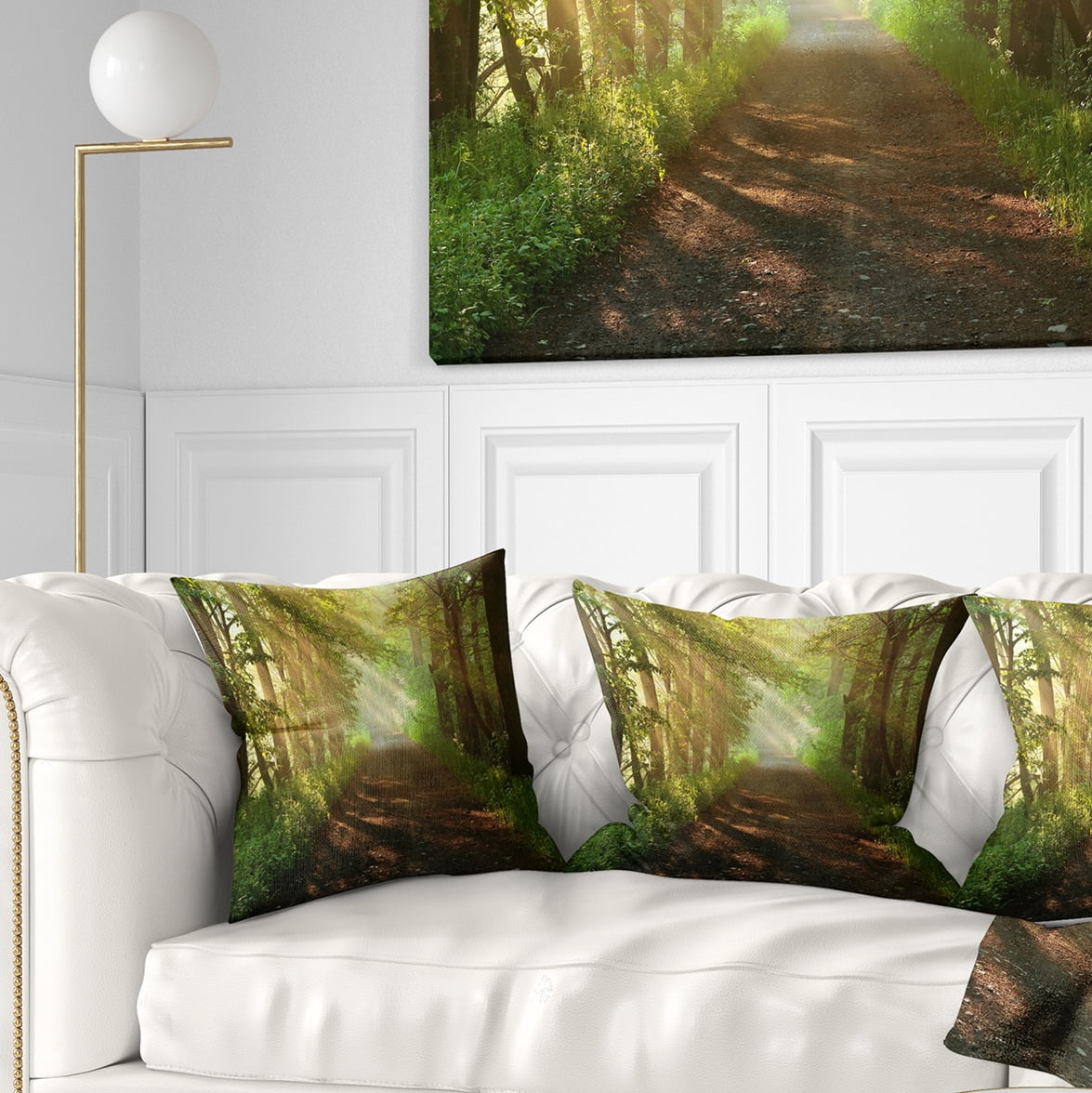 Designart Suns Peeks into Forest - Landscape Photography Throw Pillow - 18x18