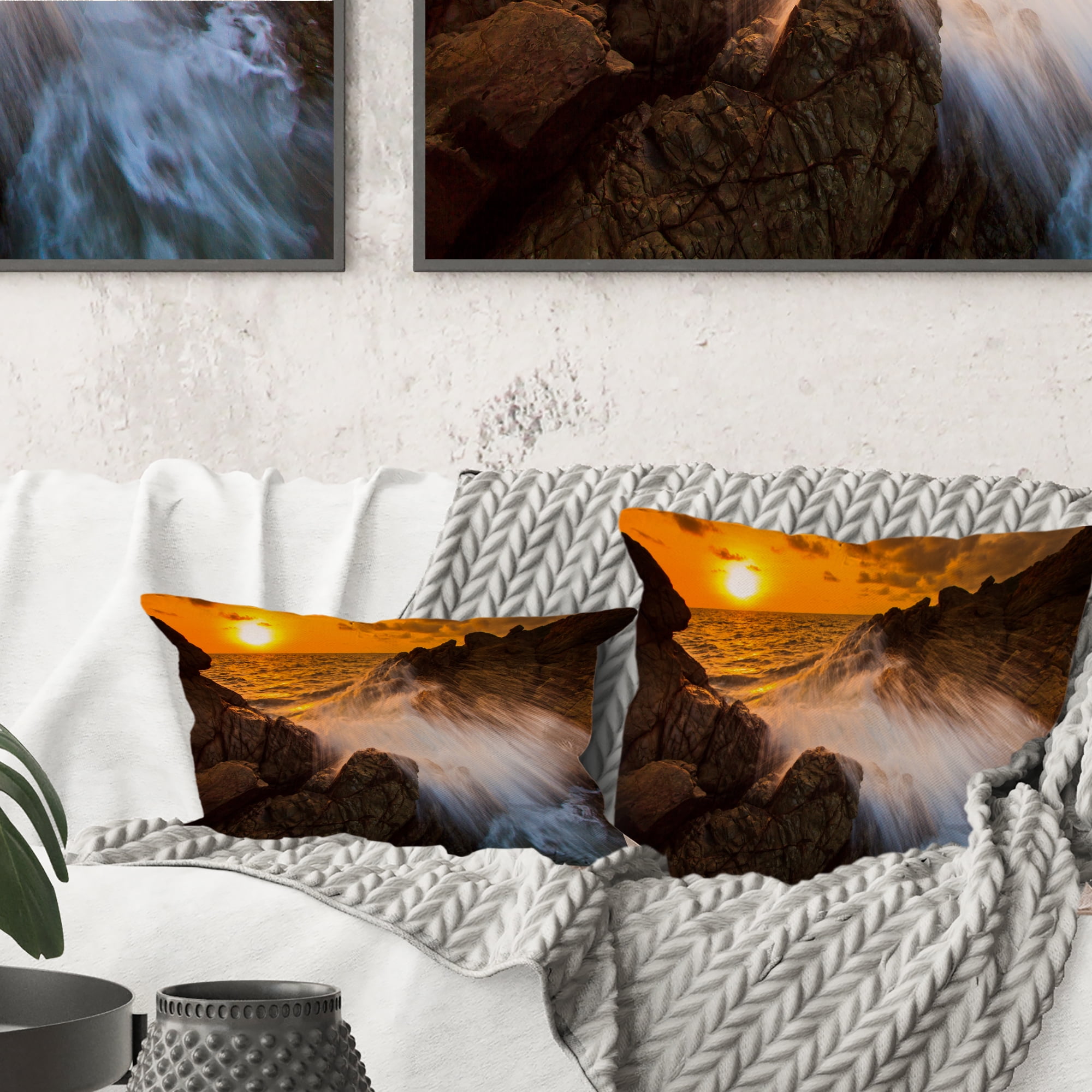 Designart Sunset Sea Wave Impact Rocks at Sunset - Seascape Throw Pillow - 18x18