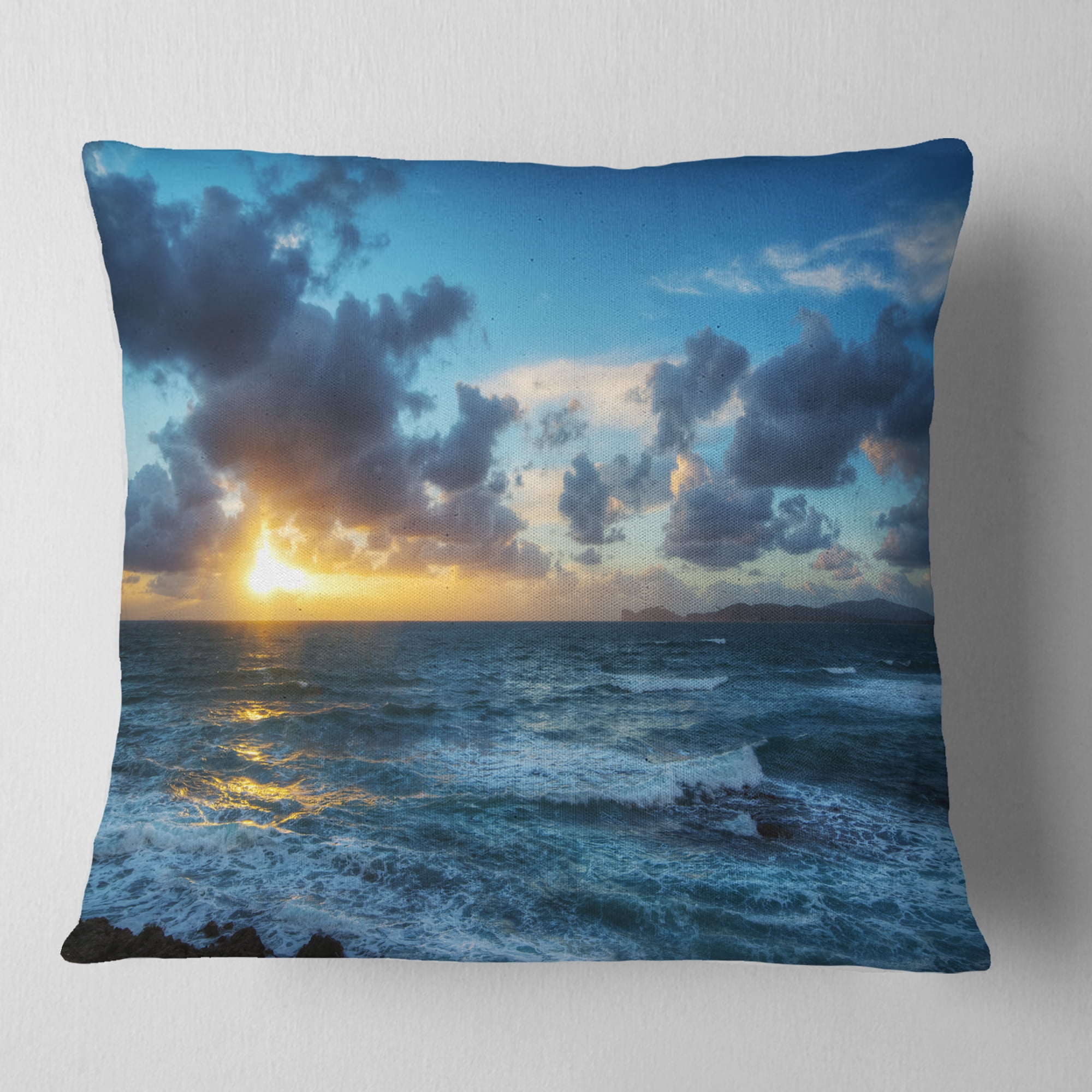 Designart Sunset at Alghero under Dramatic Sky - Seashore Throw Pillow - 16x16