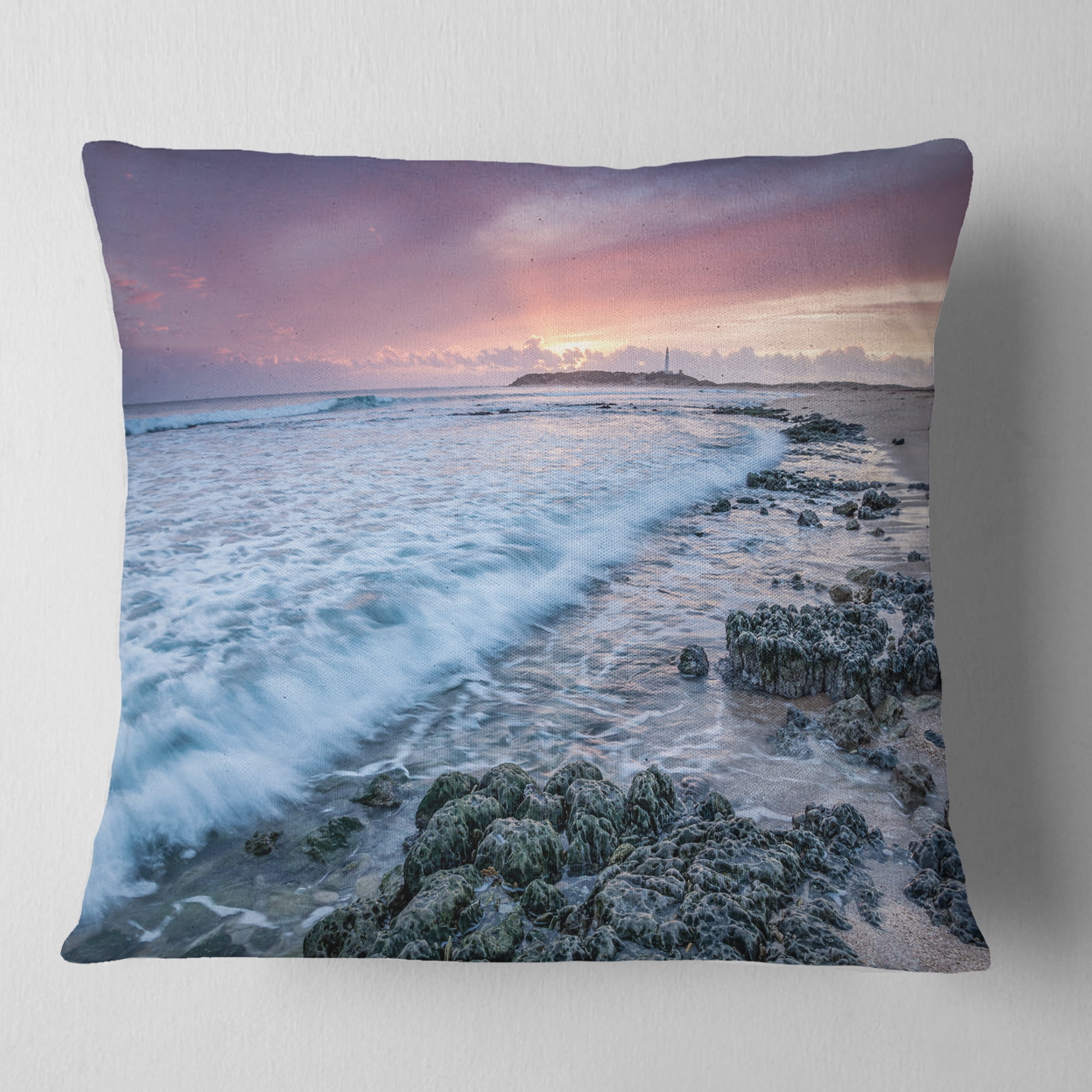 Designart Sunset on Cape Trafalgar Beach - Seascape Throw Pillow - 16x16