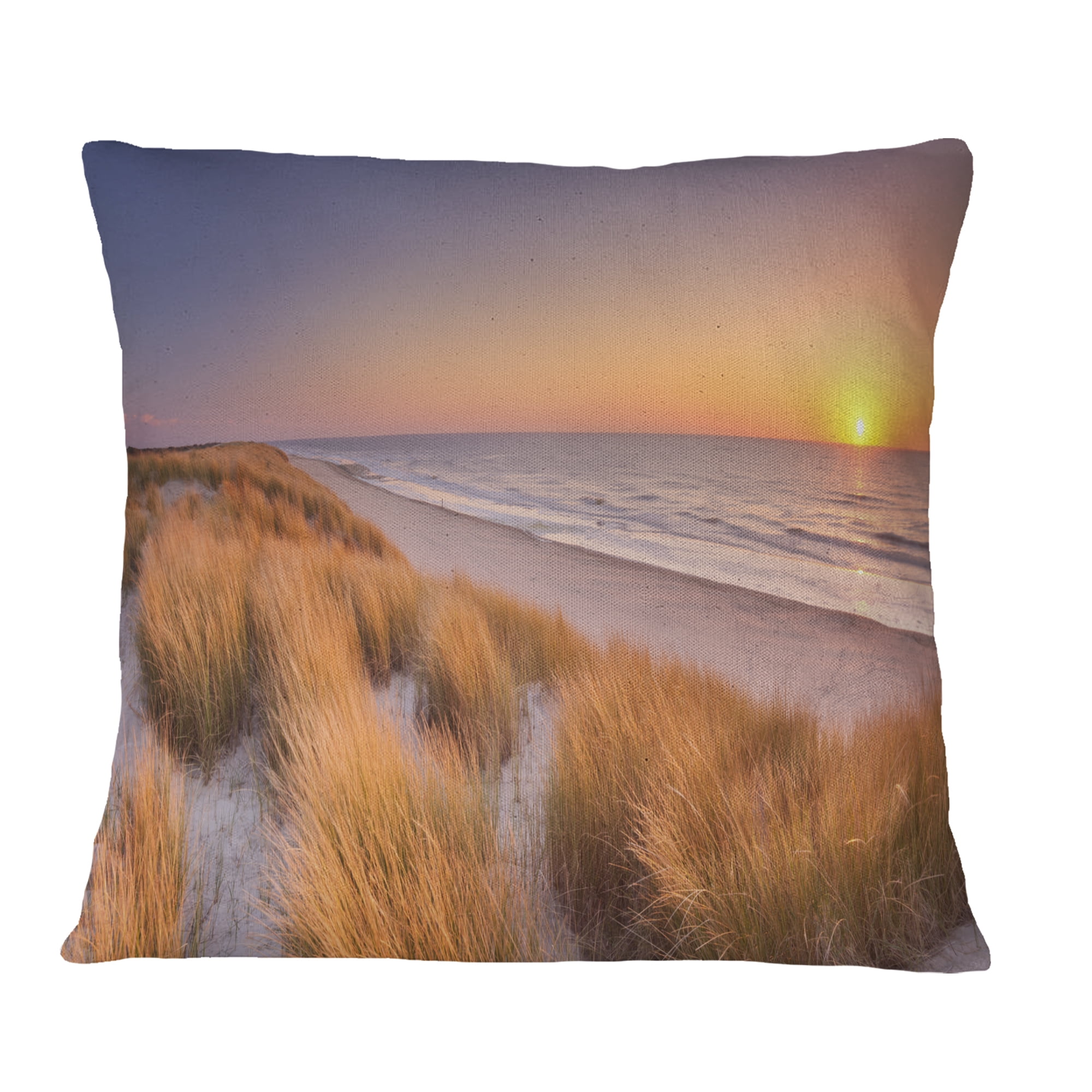 Designart Sunset on Texel Island Beach - Modern Seashore Throw Pillow - 16x16