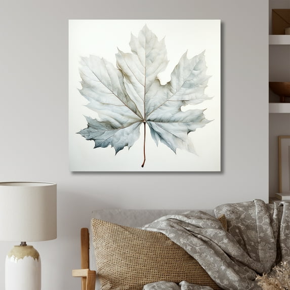 Designart "Sycamore Leaf In Shimmering Silver I" Leaves Wall Decor