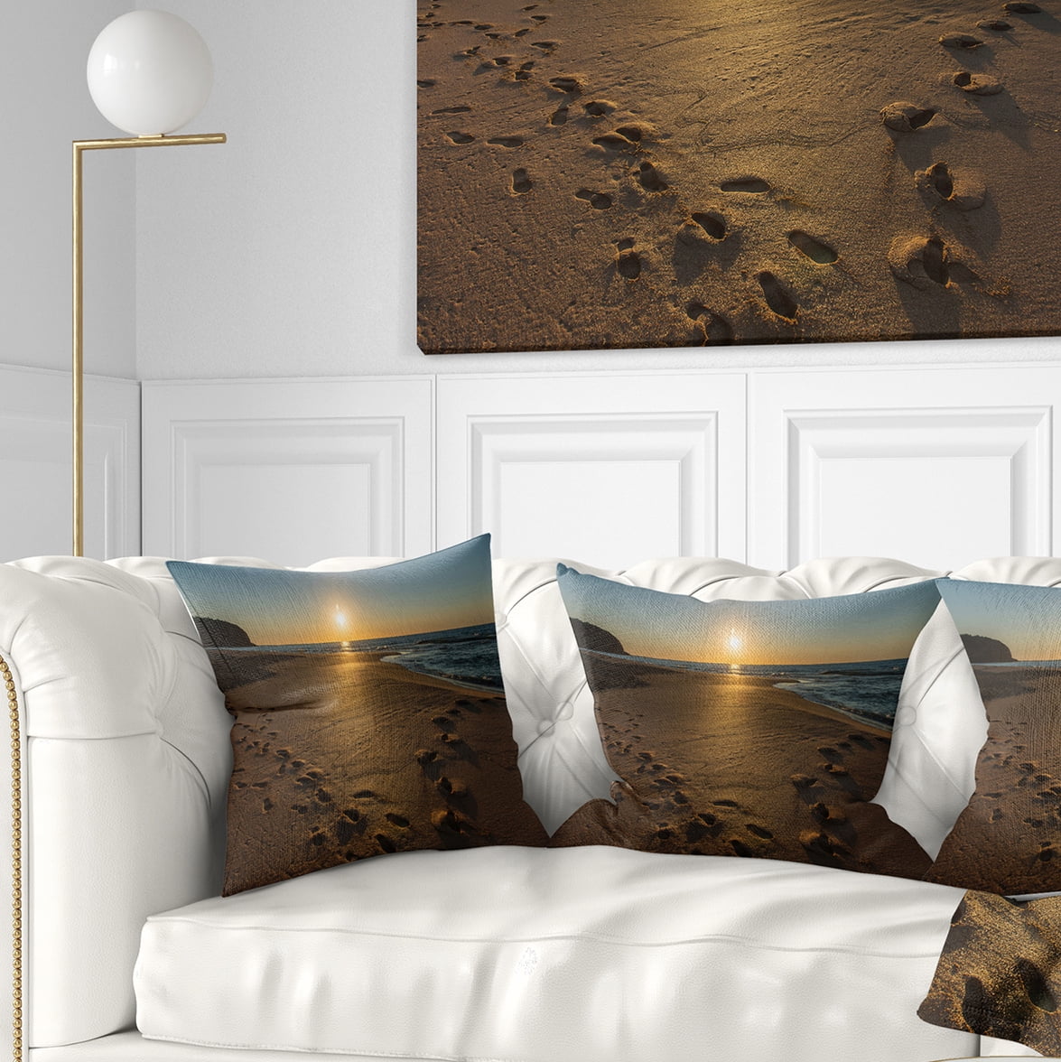 Designart Sydney Seashore at Sunrise - Seascape Throw Pillow - 18x18