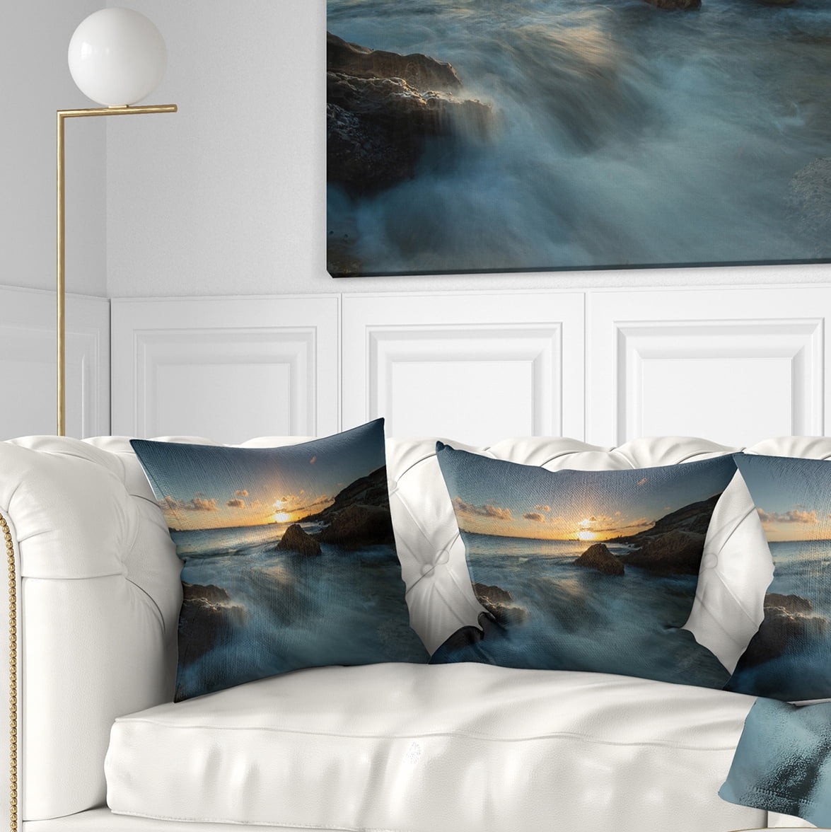 Designart Sydney Seashore at Sunset - Seascape Throw Pillow - 16x16