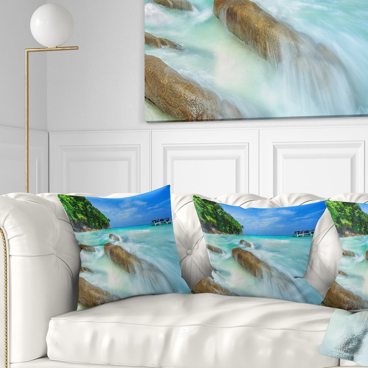 Designart Tachai Island in Thailand Landscape - Photography Throw Pillow - 18x18