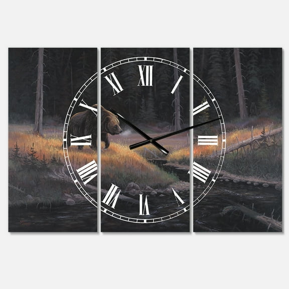 Designart 'The Guardian' Large Traditional Wall Clock