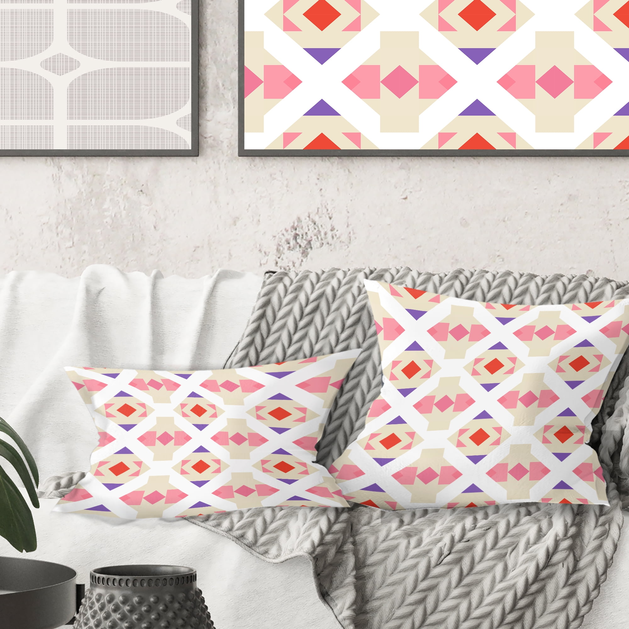 Designart Triangular Retro Design VII' Mid-Century Modern Throw Pillow - 16x16