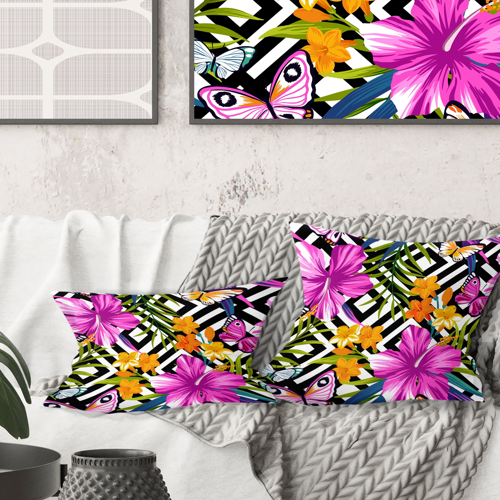 Designart Tropical Foliage And Geometrics' Mid-Century Modern Throw Pillow - 18x18