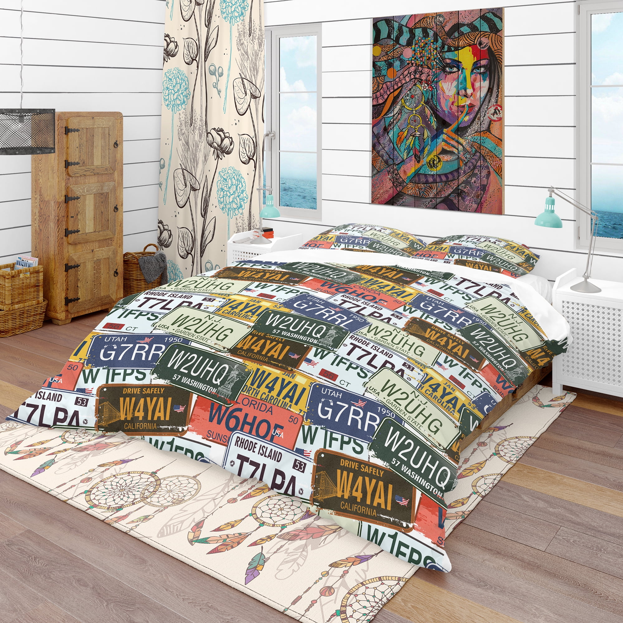 Designart 'Us California Licence Plates' Modern & Contemporary Duvet Cover Set