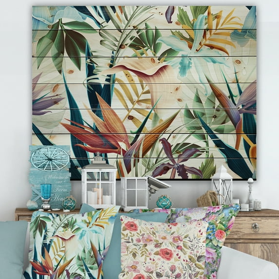 Designart 'VIntage Tropical Flowers I' Tropical Print on Natural Pine Wood