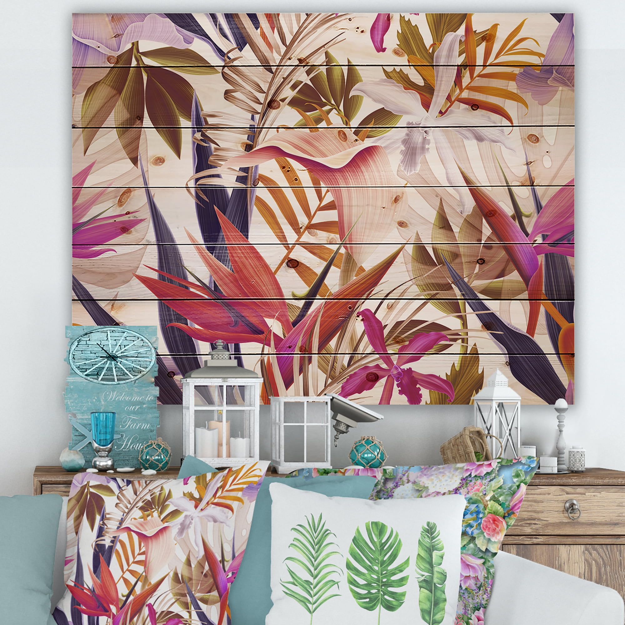 Designart 'VIntage Tropical Flowers III' Traditional Print on Natural Pine Wood