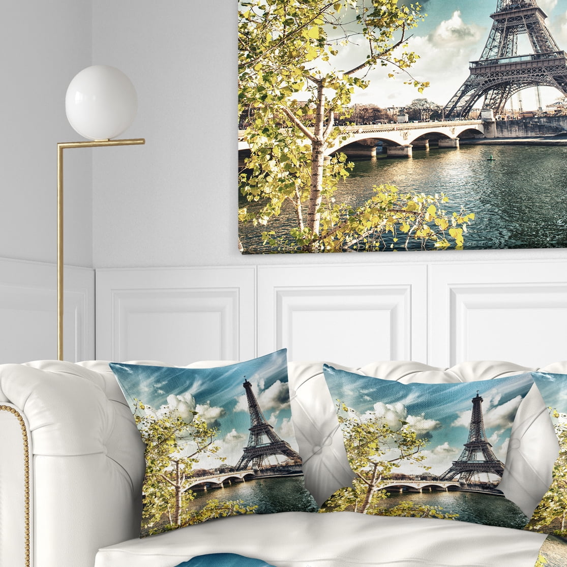 Designart Vegetation Near Paris Eiffel Tower - Landscape Photo Throw Pillow - 16x16