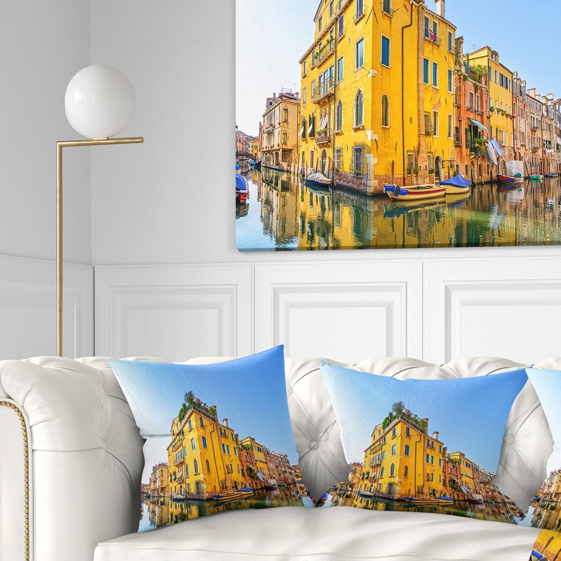 Designart Venice Cityscape Water Canal - Abstract Throw Pillow - 18x18