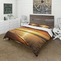 Designart 'Vibrant Yellow Sun and Calm Waves' Seascape Duvet Cover Set