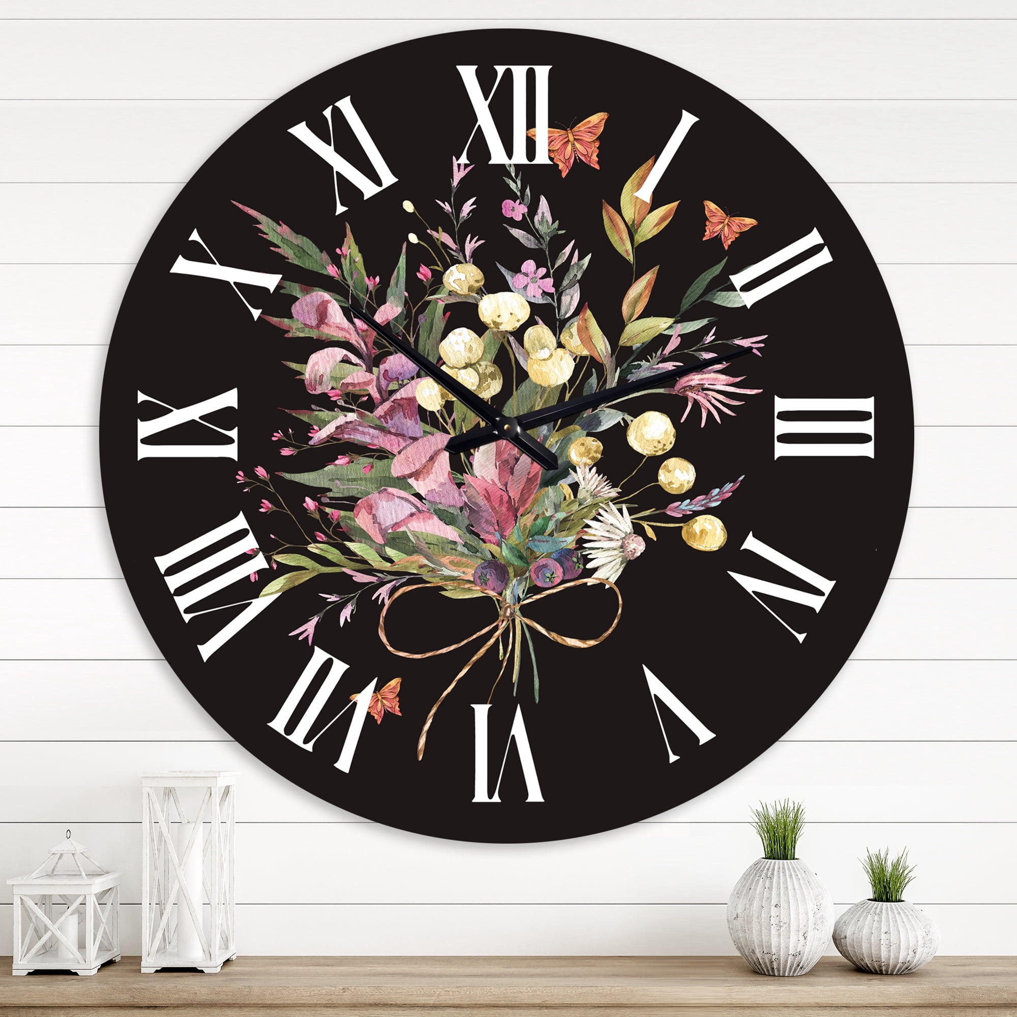 Designart 'Vintage Floral Summer Wildflowers Arrangement' Traditional Wall Clock