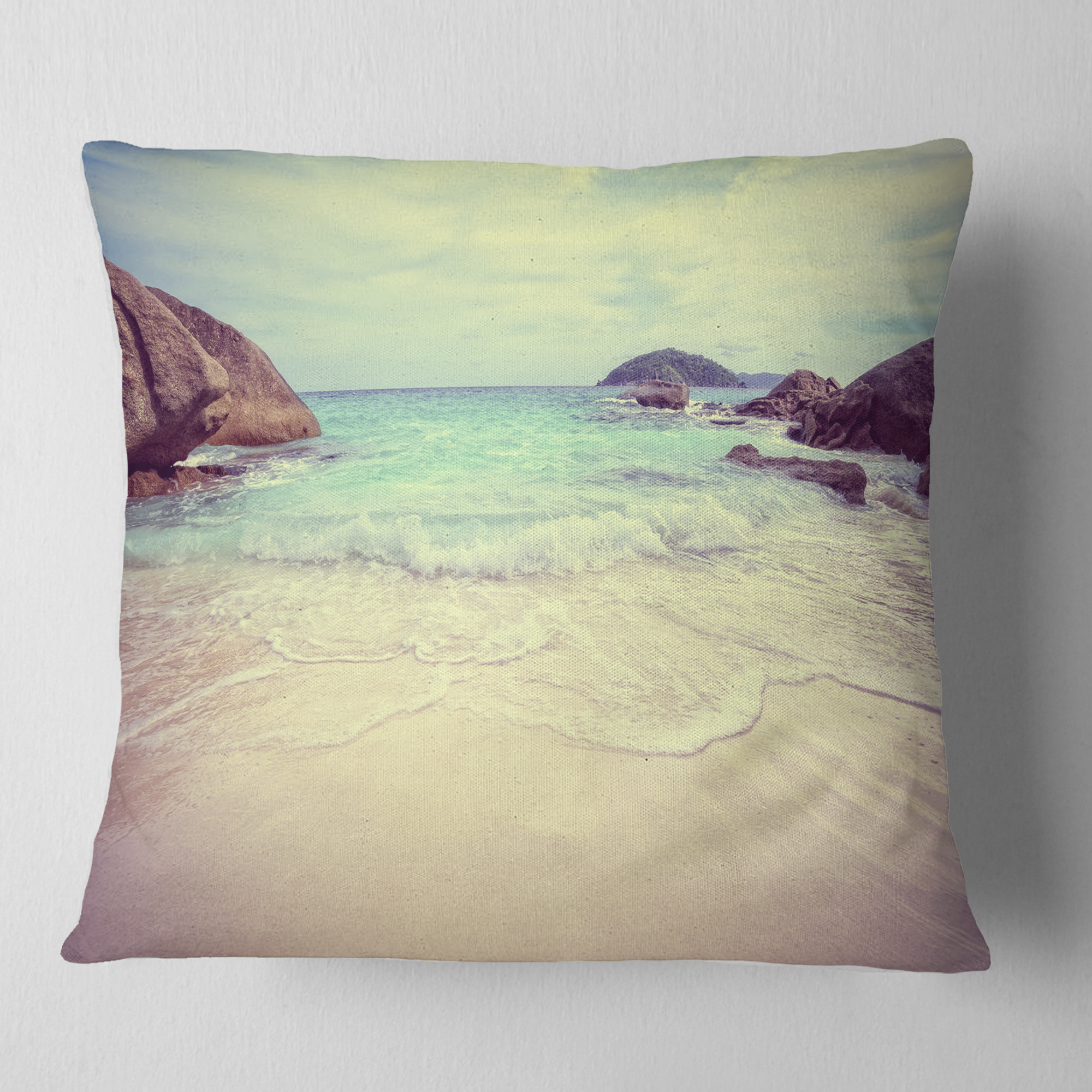 Designart Vintage Style Seashore Thailand - Seascape Throw Pillow - 16x16