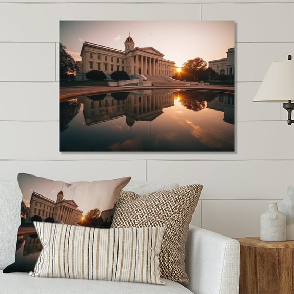 Designart "Virginia s Structural Legacy II" Virginia Metal Wall Decor