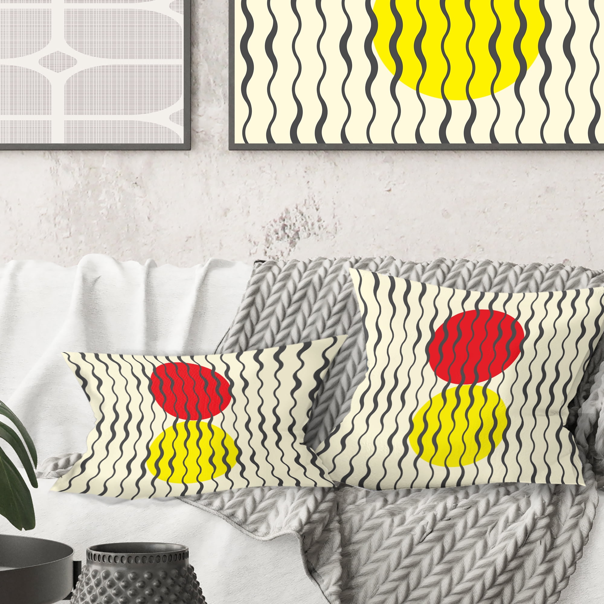 Designart Wave Pattern' Mid-Century Modern Throw Pillow - 18x18