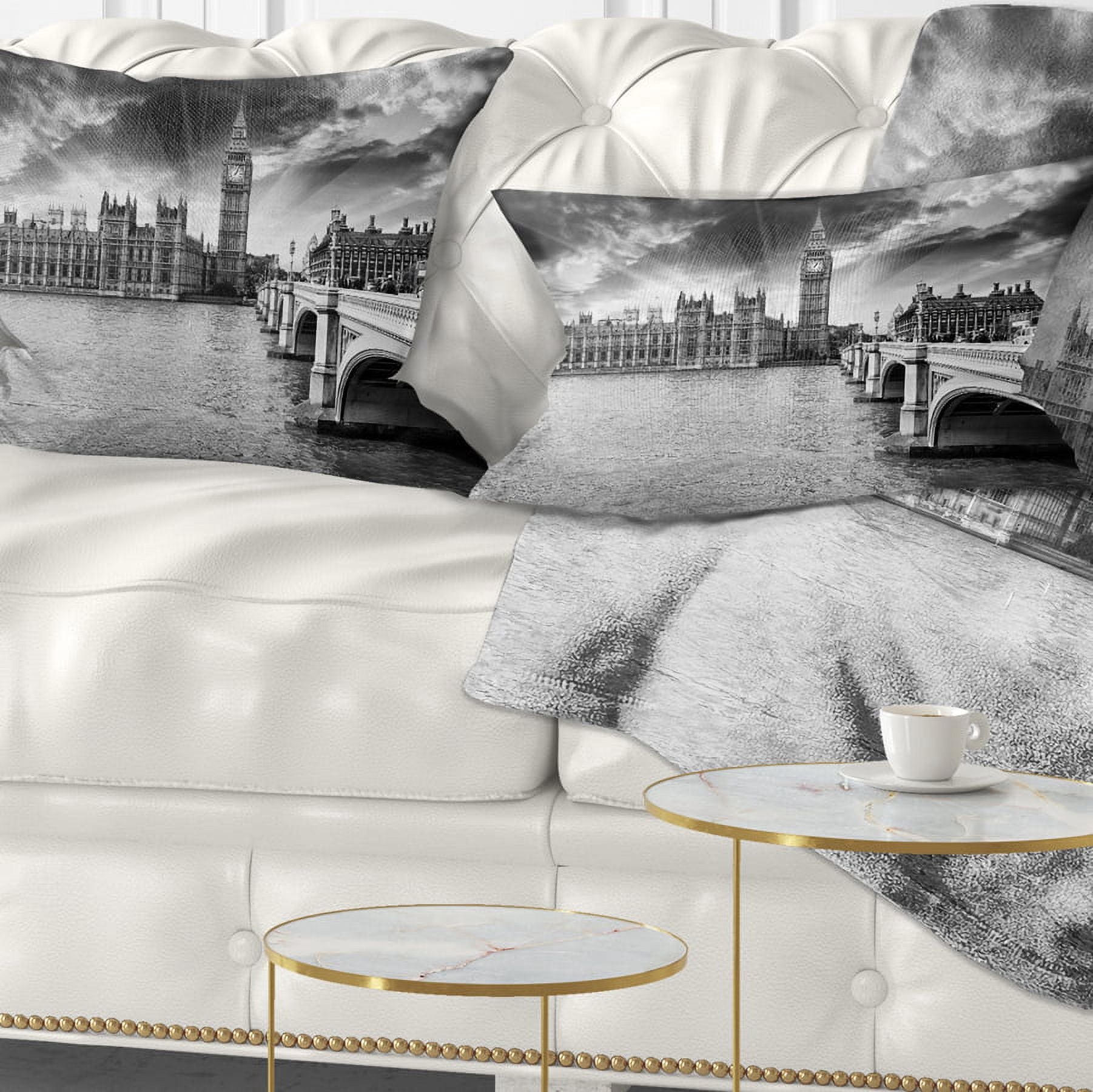 Designart Westminster Palace in Gray Shade - Photography Throw Pillow - 12x20