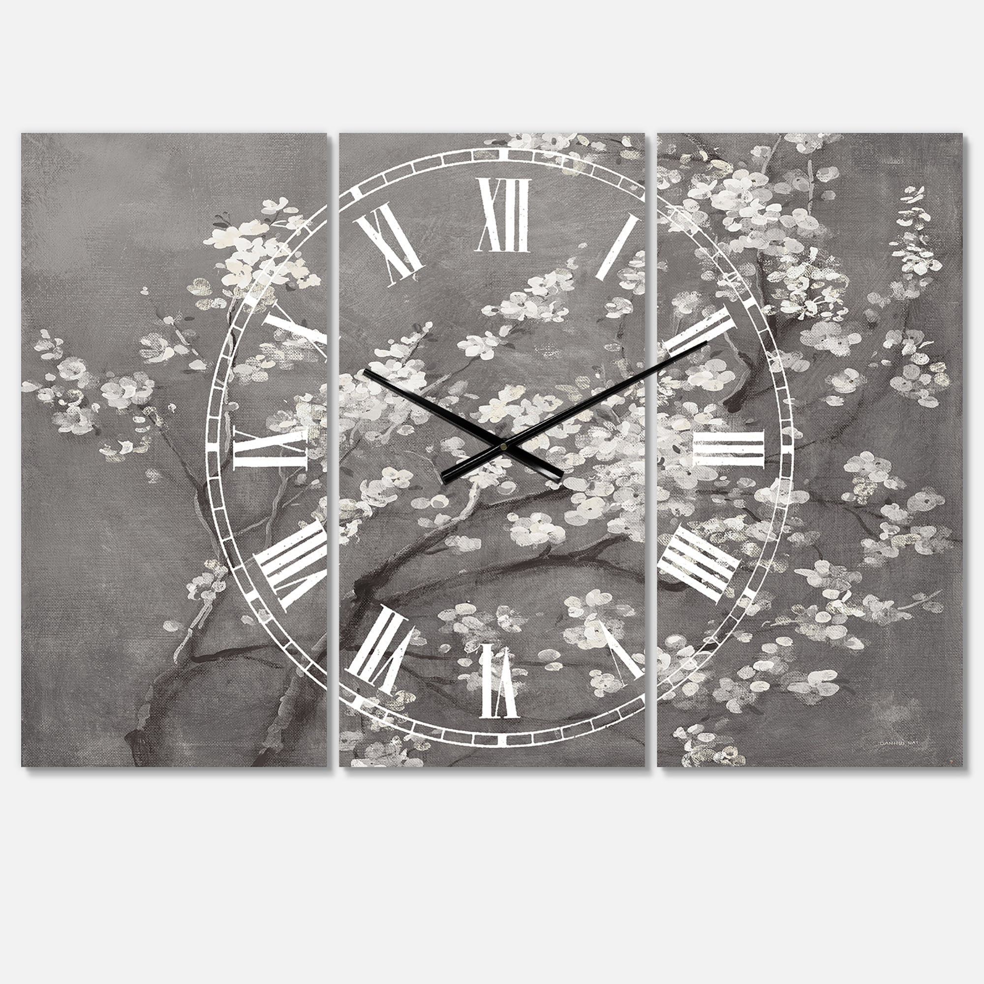 Designart 'White Cherry Blossoms I' Traditional Wall Clock