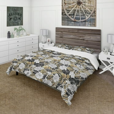 Designart 'White Drawn Flowers with Black Roses on Brown Background' Floral Duvet Cover Set