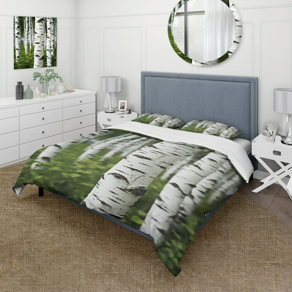 Designart "White Green Birch Tree III" Landscape & Nature Bedding Covert Set - Tree Birch Green Floral Bed Set With 2 Shams