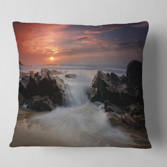 Designart White Waves Rushing Between Rocks - Seashore Throw Pillow - 16x16