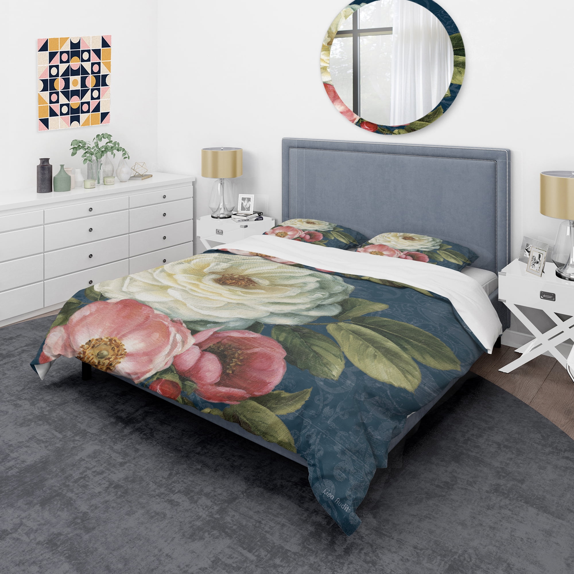 Designart 'White and Pink Damask Rose Flowers' Shabby Duvet Cover Set