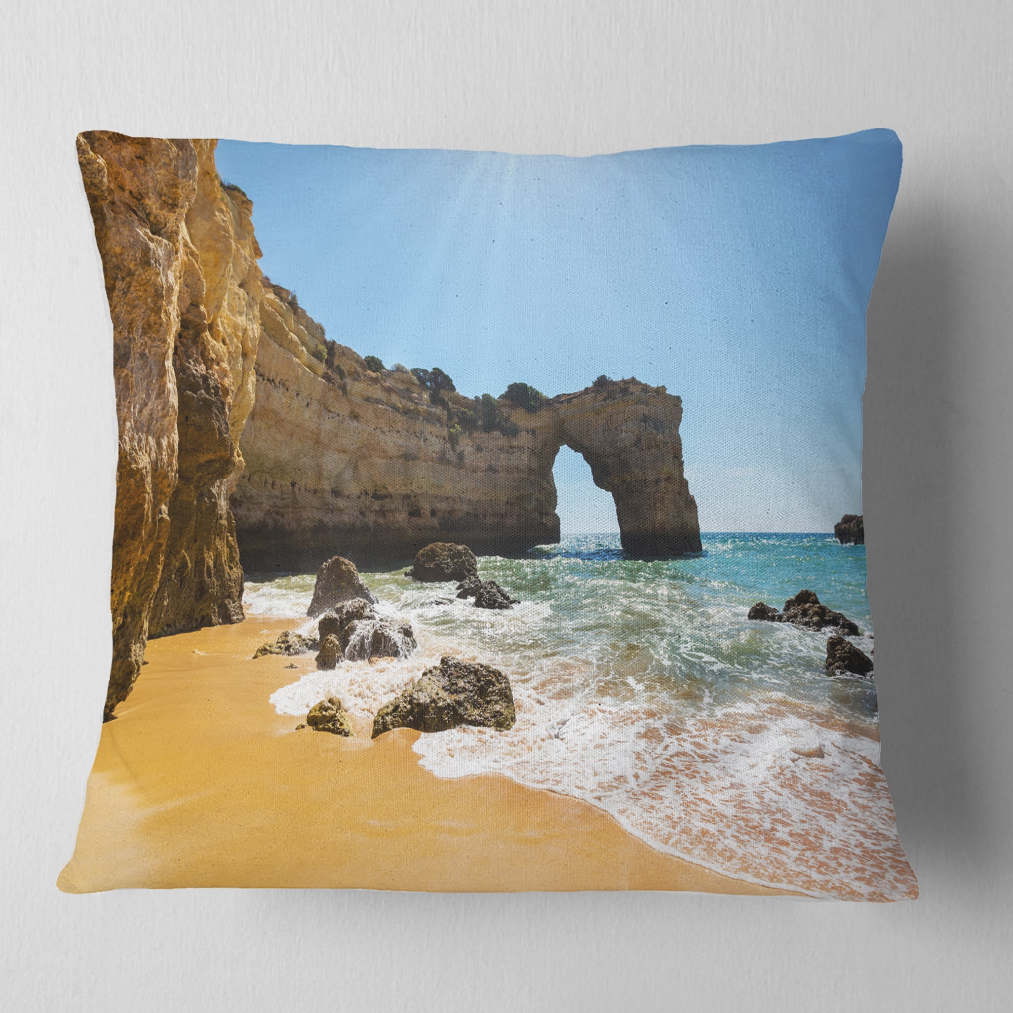 Designart Wide Portugal Beach with White Waters - Modern Beach Throw Pillow - 18x18