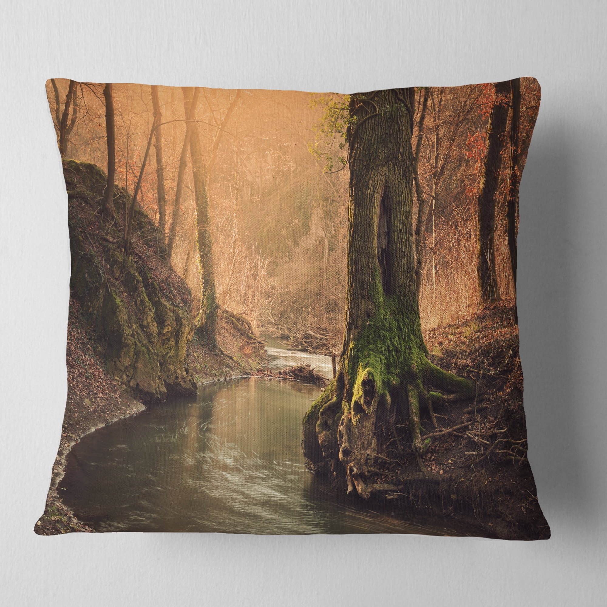 Designart Wild Creek in National Park - Modern Forest Throw Pillow - 18x18
