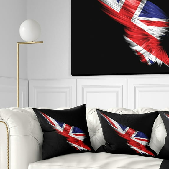 Designart Wing with United Kingdom Flag - Abstract Throw Pillow - 16x16