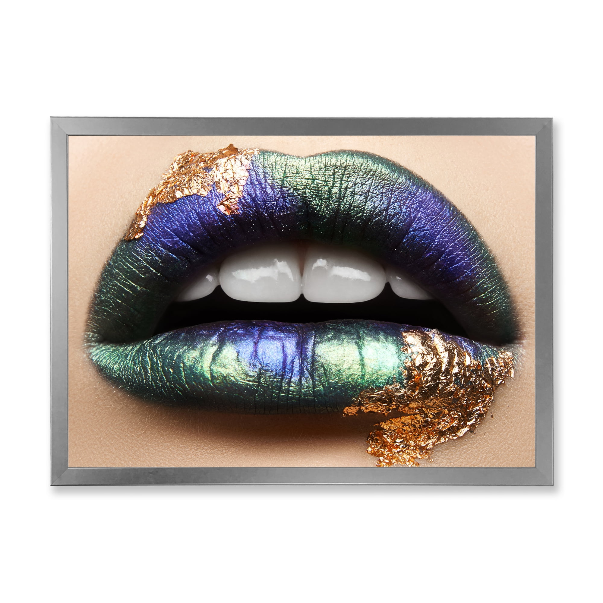 Designart 'Woman Lips With Green Lipstick & Teeth' Modern Framed Art Print