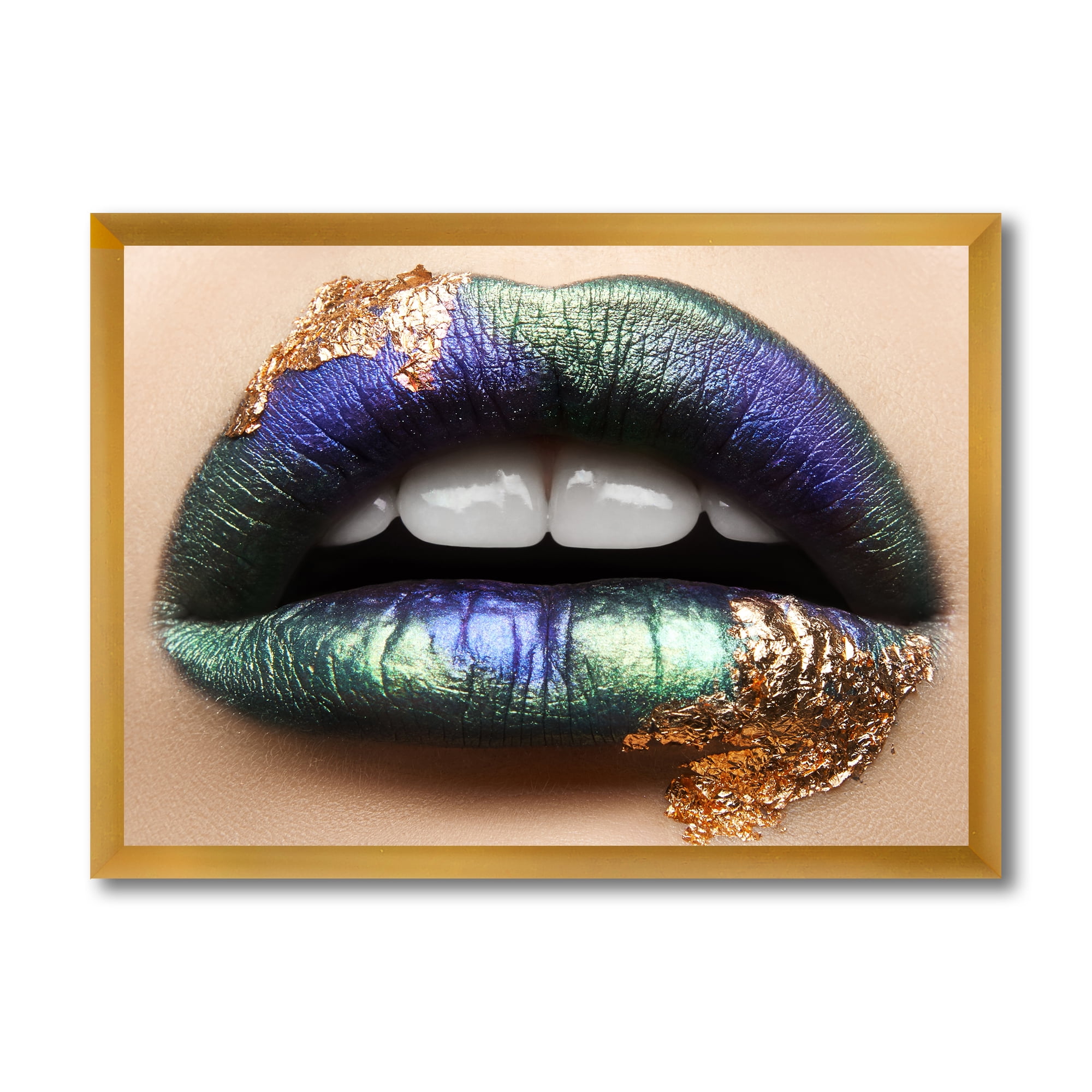 Designart 'Woman Lips With Green Lipstick & Teeth' Modern Framed Art Print
