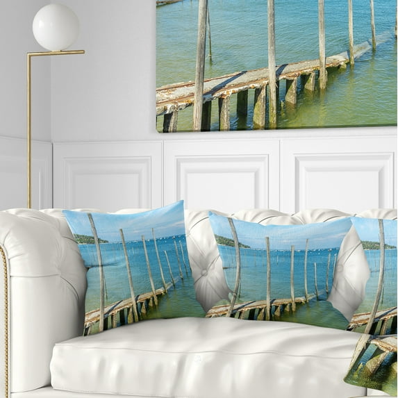 Designart Wooden Piers by Blue Sea - Seascape Throw Pillow - 18x18