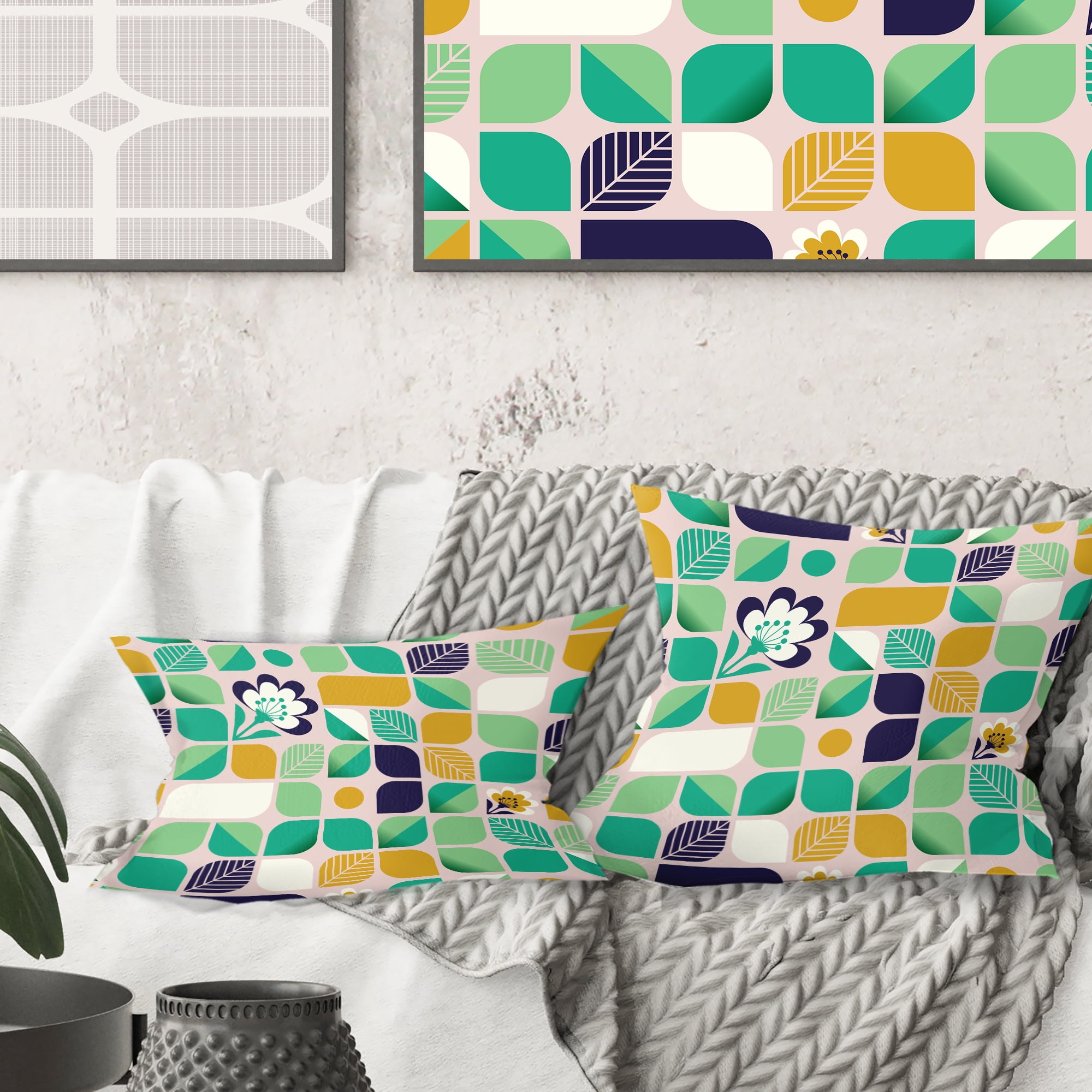 Designart geometric pattern with leaves and flowers' Mid-Century Modern Throw Pillow - 18x18