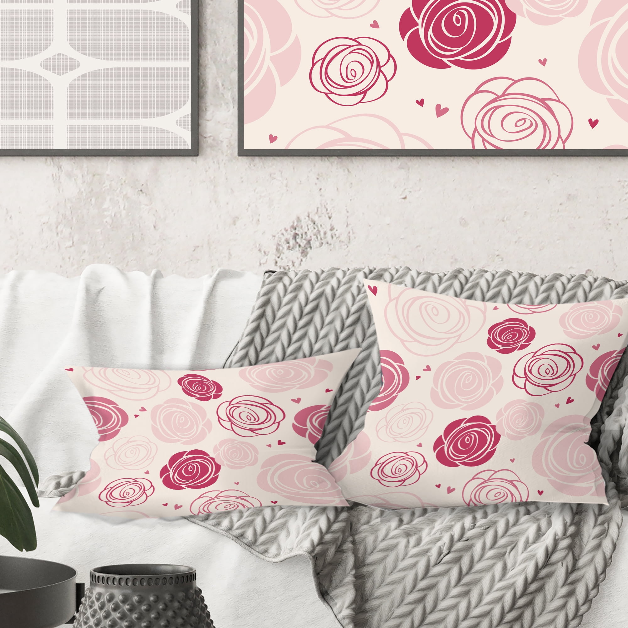 Designart roses pattern' Mid-Century Modern Throw Pillow - 18x18