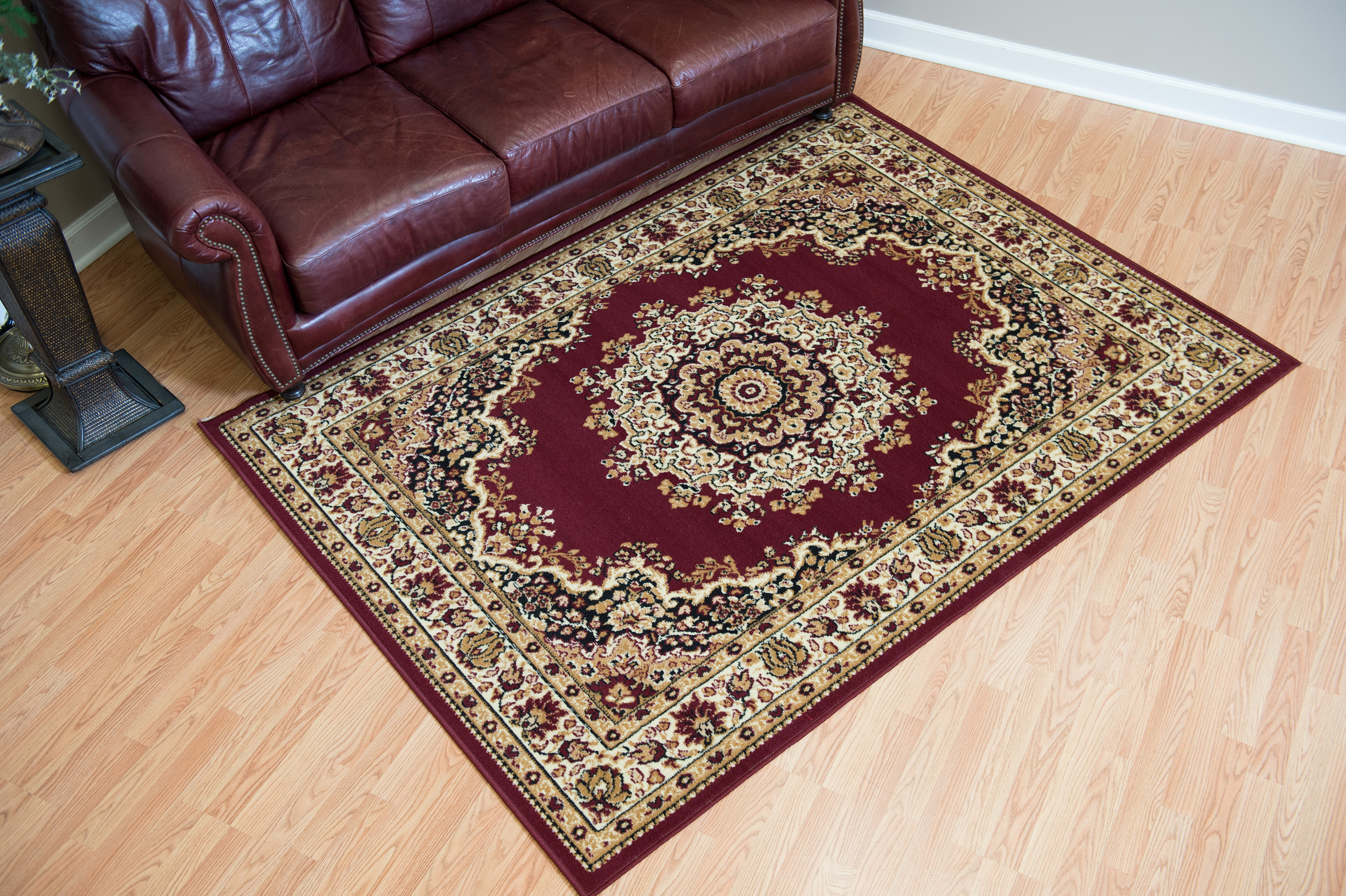 Designer Home Soft Traditional Oriental Area Rug with Center Medallion - Actual Size: 2' 3" x 7' 2" Rectangle (Burgundy) - image 1 of 5