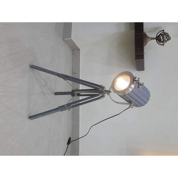Designer Wooden Table Lamp Nautical Studio Tripod Search Light Decor