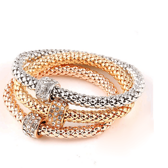 Designice 3Pcs Bracelets for Girls Three-Color Alloy Adjustable Women Bracelets with Butterfly Charms Elastic Bangles for Versatile Wear
