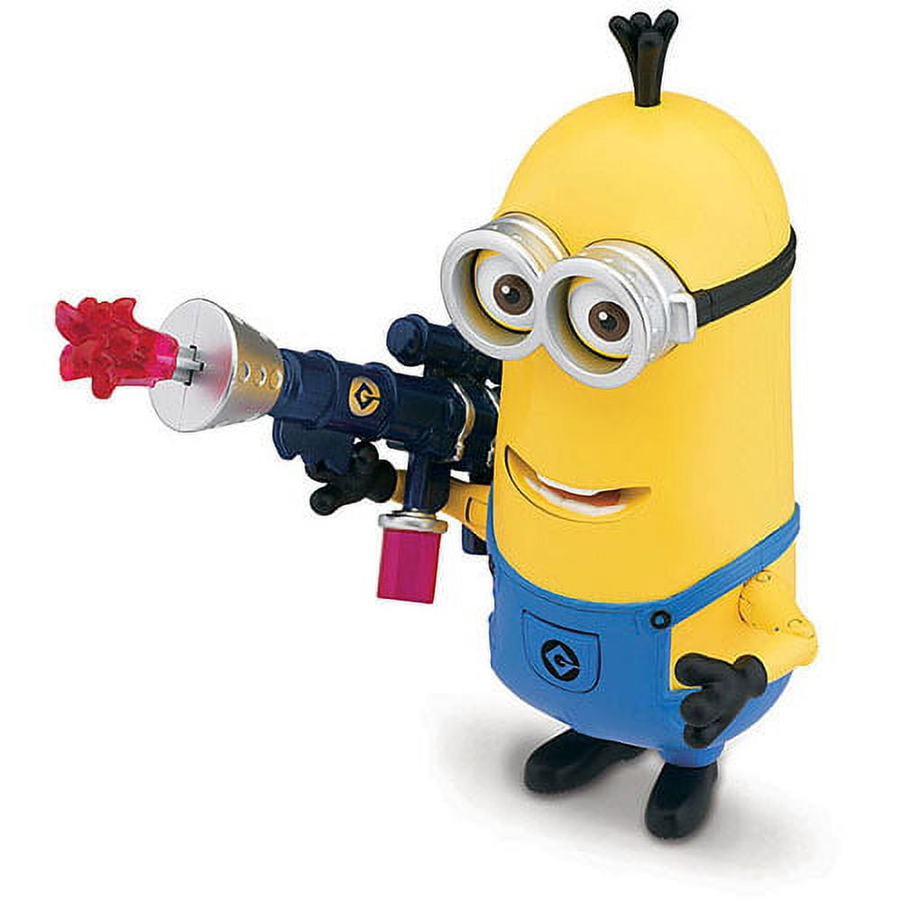 https://i5.walmartimages.com/seo/Despicable-Me-Minion-Kevin-with-Jelly-Blaster-Deluxe-Action-Figure_6e999eb9-a3cd-49b7-b275-6e49a364861b.7a5ec7700124ba288910200c1e8e4d43.jpeg