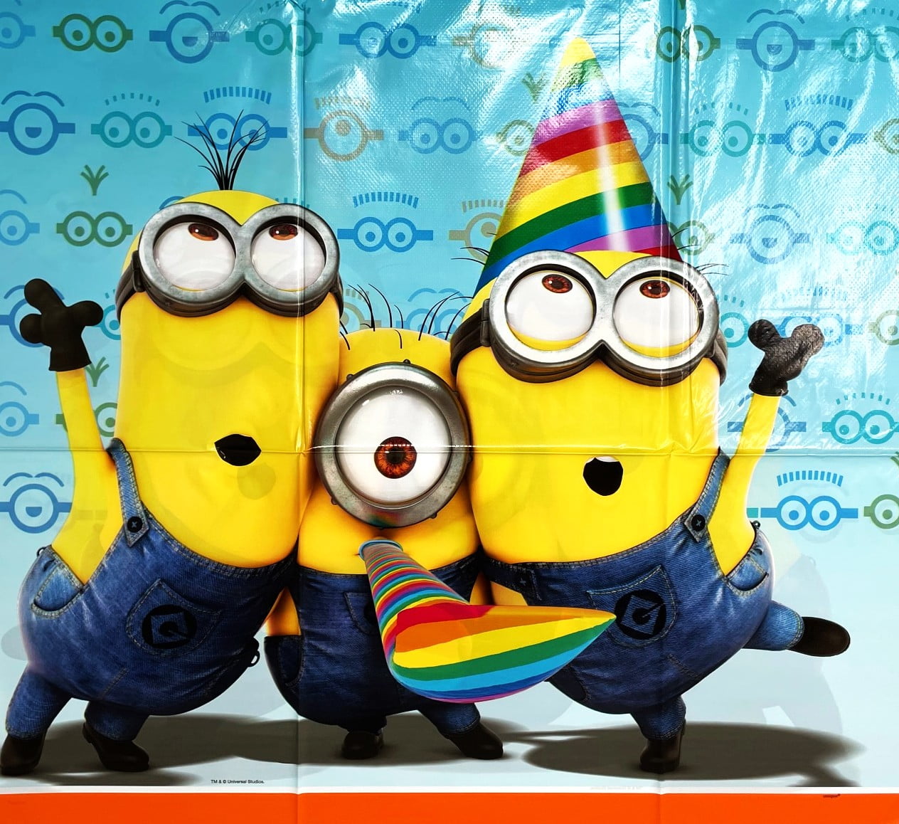 Despicable Me Minon Friends Birthday Party Tablecover Decoration - 54" X 84"