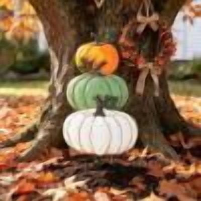 Detachable Metal Pumpkin Yard Sculpture, Rust Proof Weather Resistant Outdoor Landscape Ornament, Customizable Storable Fall Accent for Garden Pathway Halloween Thanksgiving Rural Decor