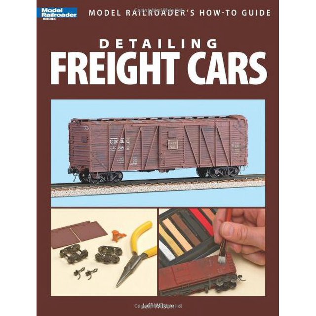 Pre-Owned Detailing Freight Cars Paperback