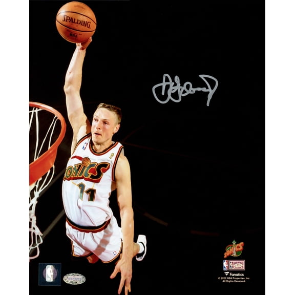 Detlef Schrempf Autographed 8x10 Photo Seattle Supersonics Slam Dunk MCS Holo 202451