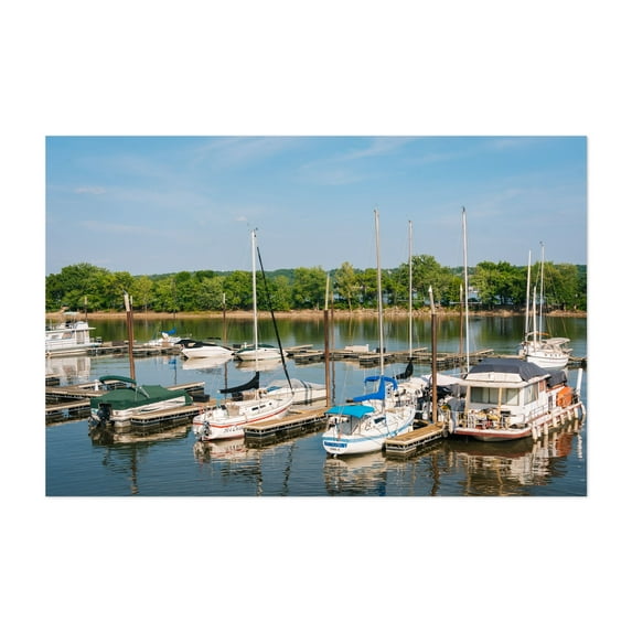 Detweiller Marina - Peoria Illinois Photography Unframed Wall Art Print 8 x 12 inches