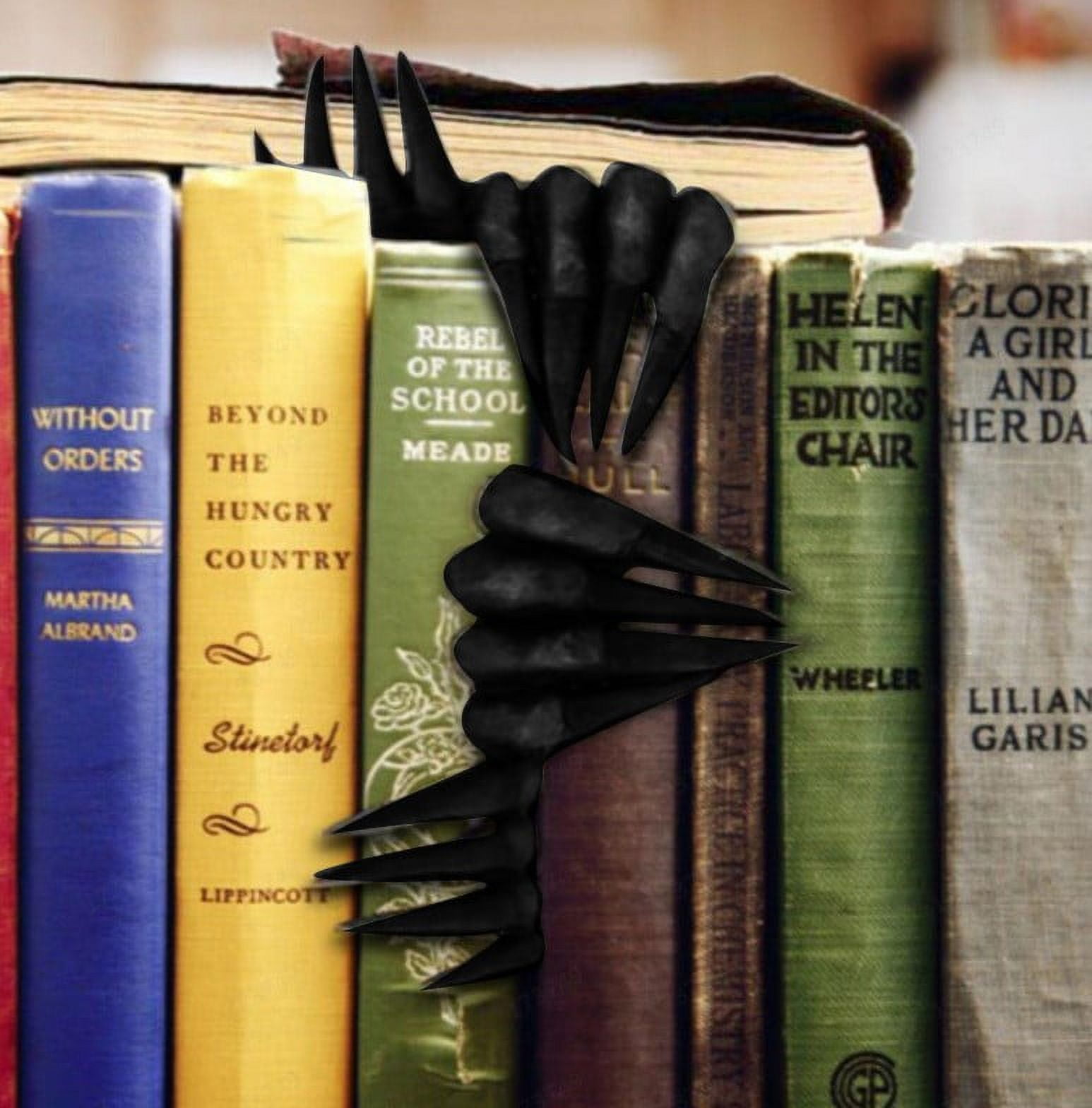 Devil's Hand Resin Bookmark 2 Pack, Horror Halloween Bookmarks for Readers, Gothic Novelty Gift for Suspense Lovers
