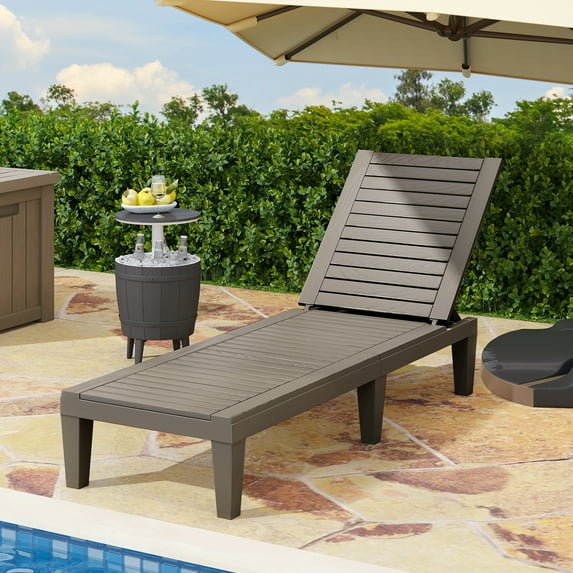 Uforic Outdoor Poly Resin Single Chaise Lounge, Light Brown Woodgrain Texture, Polypropylene Resin